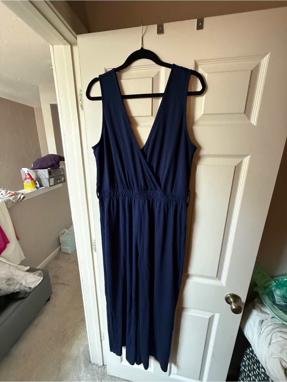 Women's Navy Blue Sleeveless V‑Neck Jumpsuit